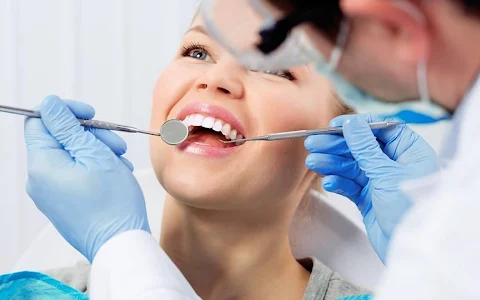 Clínica Dental Ferreño image