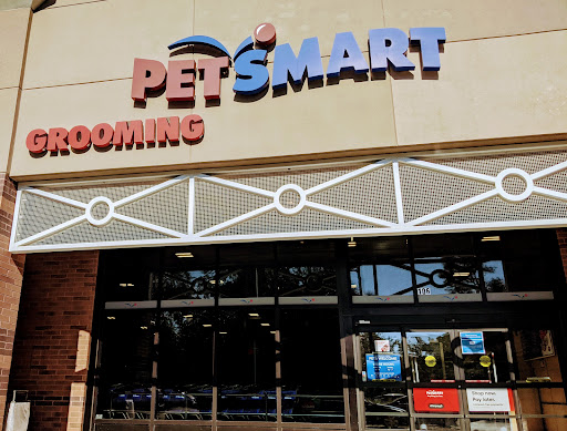 Pet Supply Store «PetSmart», reviews and photos, 30 Malphrus Rd, Bluffton, SC 29910, USA