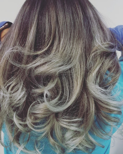 Hair Salon «Mercedes Dominican Hair Salon», reviews and photos, 2800 Canton Rd # 580, Marietta, GA 30066, USA