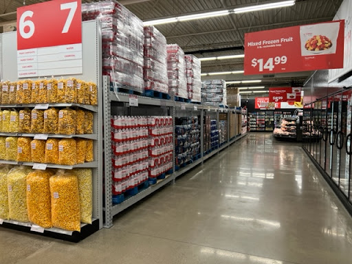 Restaurant Supply Store «Gordon Food Service Store», reviews and photos, 5720 N Telegraph Rd, Dearborn Heights, MI 48127, USA