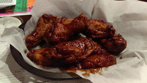 Restaurant «Stadium Sports Club & Pizza», reviews and photos, 4015 W Algonquin Rd, Rolling Meadows, IL 60008, USA