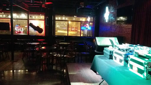 Bar «Levee Bar & Grill», reviews and photos, 16 W 43rd St, Kansas City, MO 64111, USA