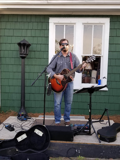 Florist «Encore Florals & Gifts», reviews and photos, 225 Kingston St, Conway, SC 29526, USA