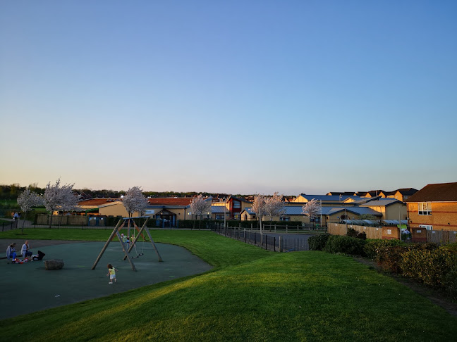 Reviews of Hampton Hargate Primary School in Peterborough - School