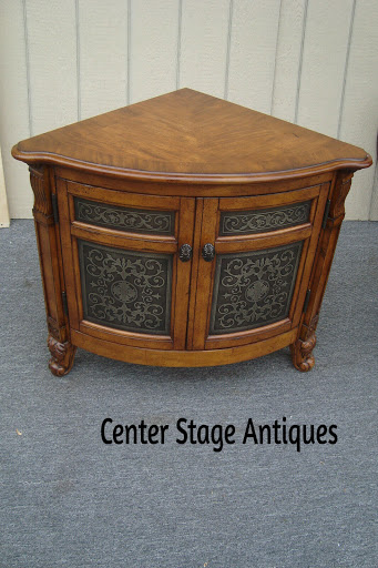 Antique Furniture Store «Center Stage Antiques», reviews and photos, 41 King St, Mt Holly, NJ 08060, USA
