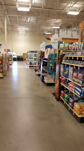 Pet Supply Store «PetSmart», reviews and photos, 73 RHL Blvd, South Charleston, WV 25309, USA
