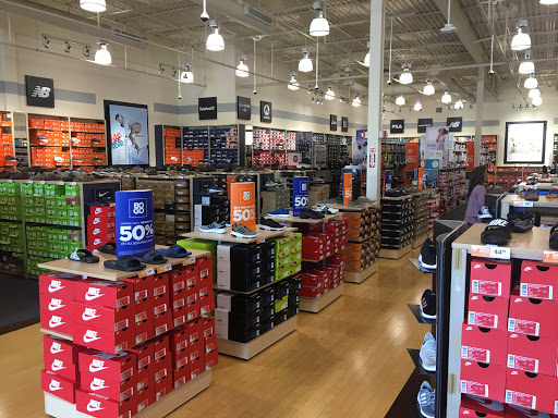 Shoe Store «Rack Room Shoes», reviews and photos, 10984 Parkside Dr, Knoxville, TN 37934, USA