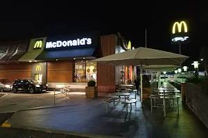 McDonald's Mem Martins image