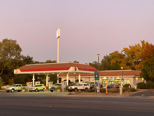 76 en Atascadero