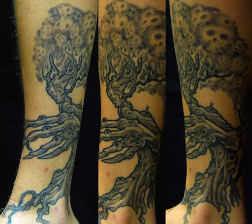 Explore minimalist finger tattoo ideas, creative tattoo ideas in Truckee, available at Snowy Mountain Tattoo Co.