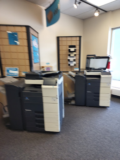 Shipping and Mailing Service «The UPS Store», reviews and photos, 929 S High St, West Chester, PA 19382, USA