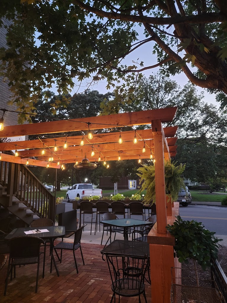 Stephano's Trattoria 42071