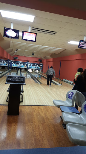 Bowling Alley «Mountainhome Bowling Center», reviews and photos, 109 Golf Dr, Cresco, PA 18326, USA