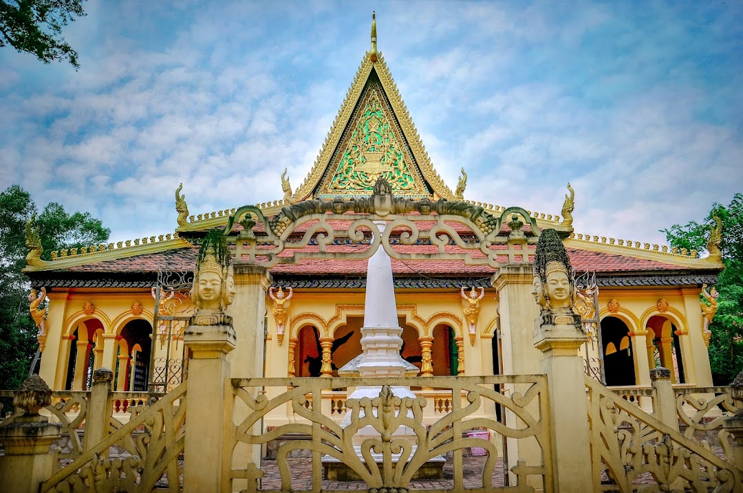 Chùa Khmer chùa Âng