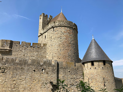 Petit Train de la Cité de Carcassonne - Le Tour Historique à Carcassonne
