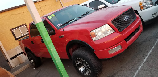 Used Car Dealer «Orozco Auto Sales - Phoenix AZ», reviews and photos, 2525 W Van Buren St, Phoenix, AZ 85009, USA