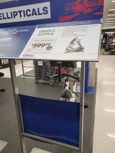 Sporting Goods Store «Academy Sports + Outdoors», reviews and photos, 2428 S Stemmons Fwy, Lewisville, TX 75067, USA