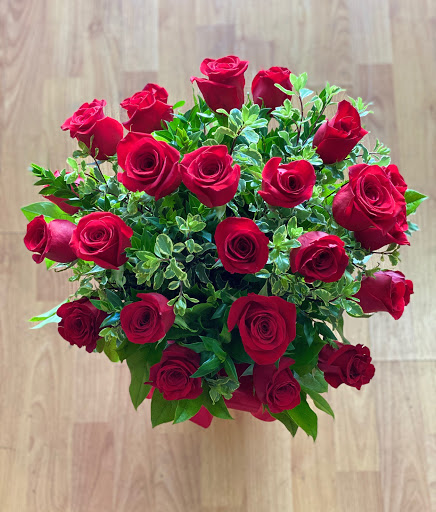 Florist «B&B Flowers and Balloons», reviews and photos, 623 S Pacific Ave, San Pedro, CA 90731, USA