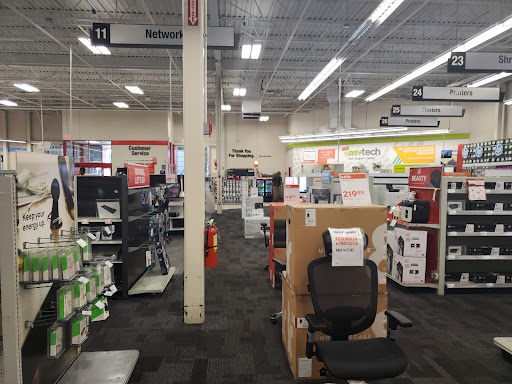 Office Supply Store «Staples», reviews and photos, 128 Sunset Blvd, New Castle, DE 19720, USA