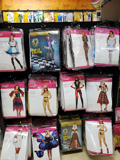 Clothing Store «Ross Dress for Less», reviews and photos, 1275 Carlisle Rd, York, PA 17404, USA