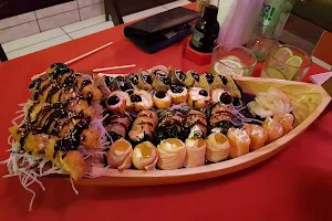 Komakali Sushi Bar image