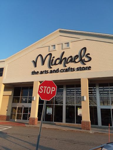 Craft Store «Michaels», reviews and photos, 106 Shops Way, Biddeford, ME 04005, USA