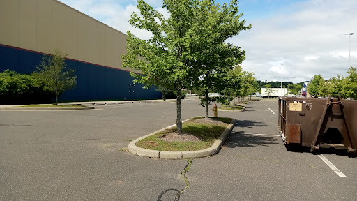 Movie Theater «AMC Loews Danbury 16», reviews and photos, 61 Eagle Rd, Danbury, CT 06810, USA