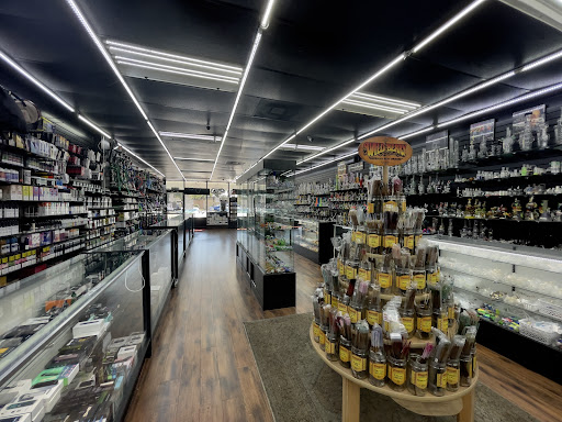 Tobacco Shop «Mr. SMOKE (smoke shop)», reviews and photos, 4347 Gunn Hwy, Tampa, FL 33618, USA