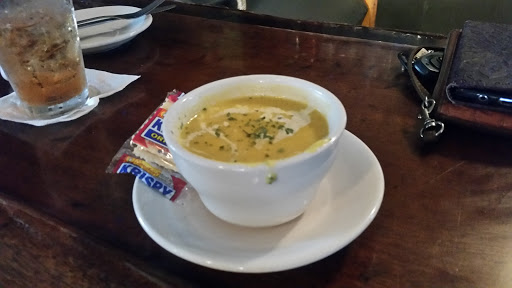 Restaurant «Hilltop Restaurant & Bar», reviews and photos, 4206 Lake Ave, Lockport, NY 14094, USA