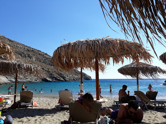 Paralia Apothikes