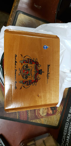 Tobacco Shop «Tobacco Leaf», reviews and photos, 7351 Assateague Dr, Jessup, MD 20794, USA