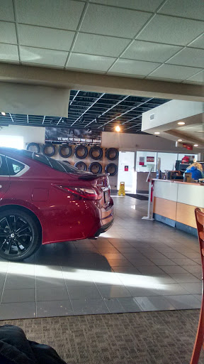 Nissan Dealer «Ron Marhofer Nissan», reviews and photos, 247 Howe Ave, Cuyahoga Falls, OH 44221, USA