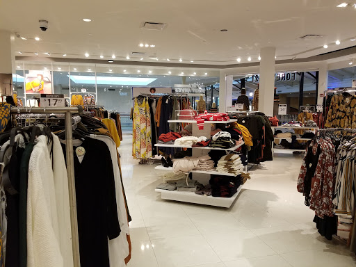 Clothing Store «Forever 21», reviews and photos, 21100 Dulles Town Cir, Dulles, VA 20166, USA