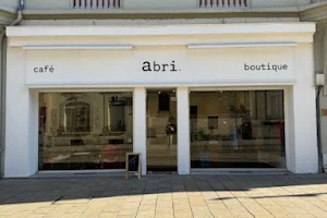 Abri Café Boutique image