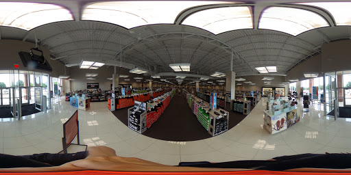 Shoe Store «Off Broadway Shoe Warehouse», reviews and photos, 1601 Preston Rd Ste H, Plano, TX 75093, USA