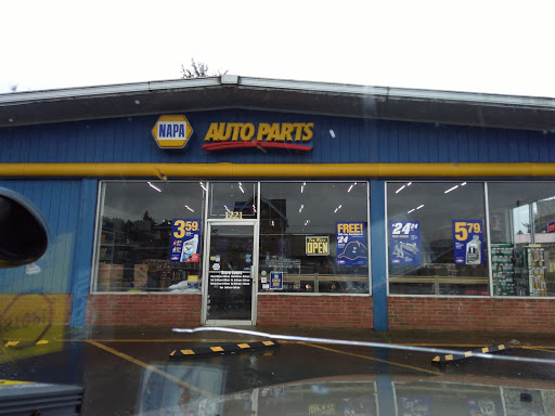 Auto Parts Store «NAPA Auto Parts - Davison Auto Parts», reviews and photos, 1221 SW Hwy 101, Lincoln City, OR 97367, USA