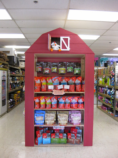 Pet Supply Store «Pet Barn», reviews and photos, 12675A NW Cornell Rd, Portland, OR 97229, USA