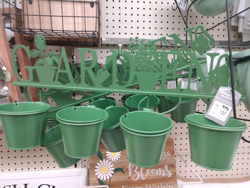 Discount Store «Big Lots», reviews and photos, 2445 Nashville Rd, Bowling Green, KY 42101, USA