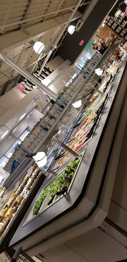 Grocery Store «Whole Foods Market», reviews and photos, 90 E Putnam Ave, Greenwich, CT 06830, USA