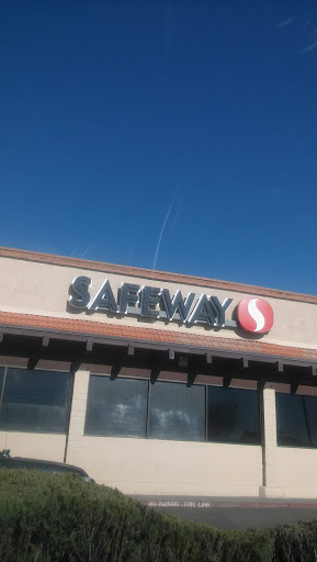 Shopping Mall «Burns Valley Mall», reviews and photos, Olympic Dr, Clearlake, CA 95422, USA