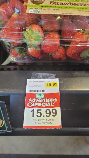 Grocery Store «Manzanita Fresh Foods», reviews and photos, 730 Manzanita Ave, Manzanita, OR 97130, USA