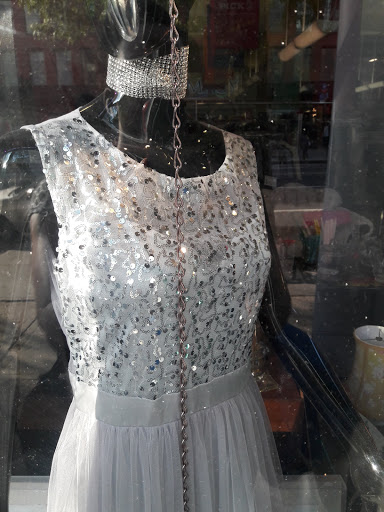 Thrift Store «Out of the Closet - Brooklyn», reviews and photos, 475 Atlantic Ave, Brooklyn, NY 11217, USA