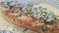 Sauce aux champignons du Restaurant CAFE DE LA PAIX à Hénin-Beaumont - n°3