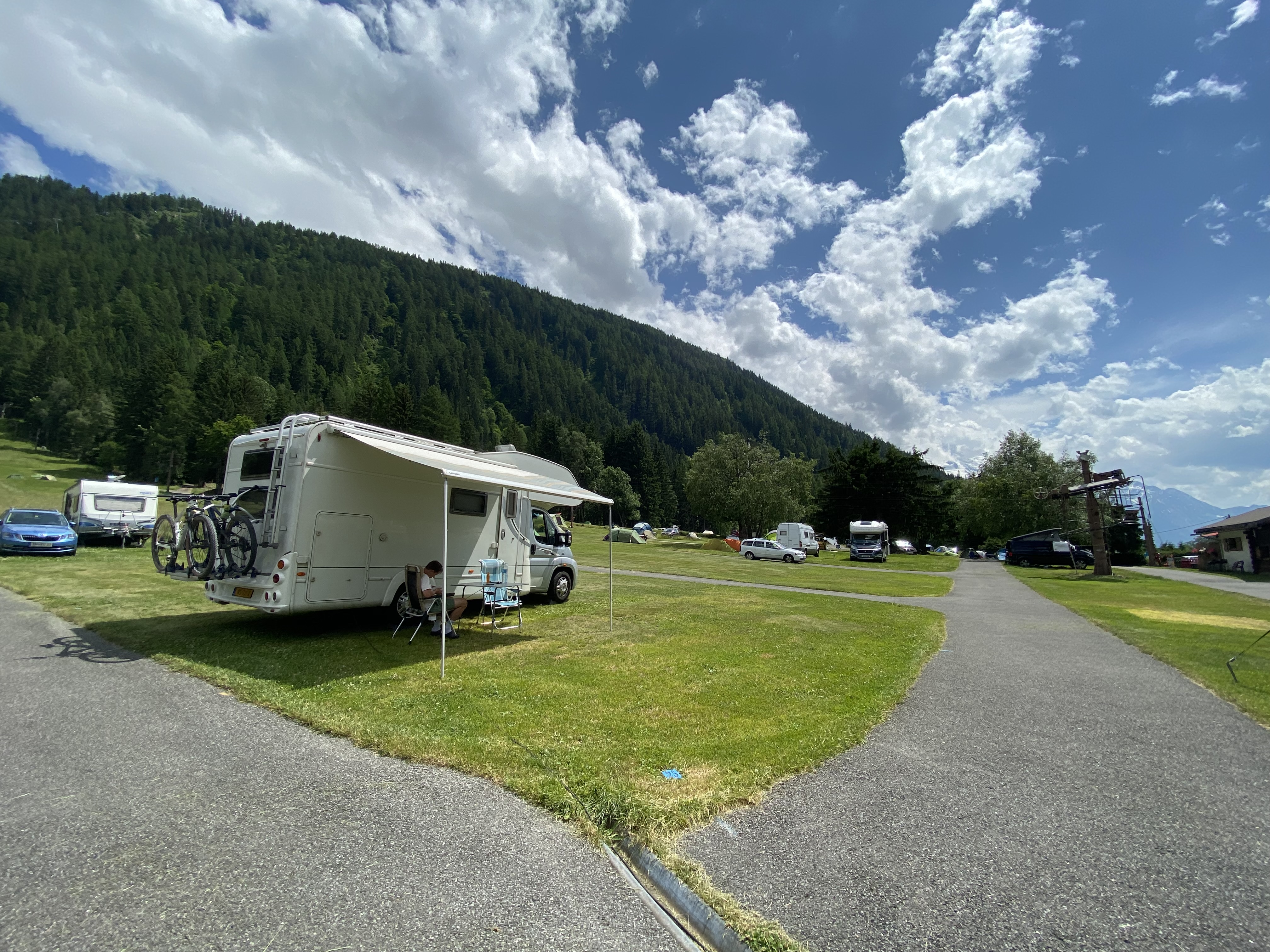 Photo n° 2 de l'avis de Roos. fait le 20/06/2023 à 15:16