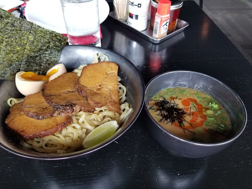 Bōru Asian Eatery