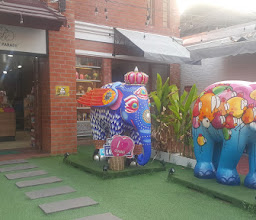 Elephant Parade Taphae photo