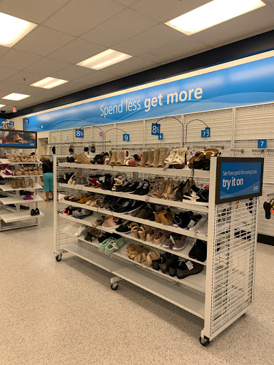 Clothing Store «Ross Dress for Less», reviews and photos, 719 Hebron Pkwy, Lewisville, TX 75057, USA