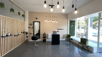 Glowup by c à Villejuif