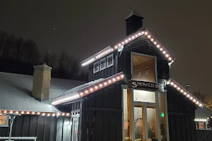 Snowed Inn Sleigh Co. Restaurant image