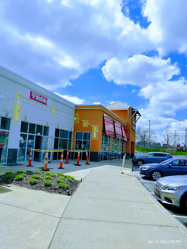 Cell Phone Store «T-Mobile», reviews and photos, 3747 William Penn Hwy J, Monroeville, PA 15146, USA